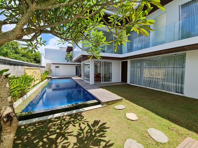 6 BR Villa Ocean View in Ungasan