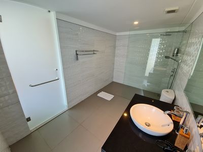 6 BR Villa Ocean View in Ungasan