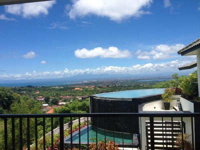 5 BR Spacious Villa in Jimbaran 