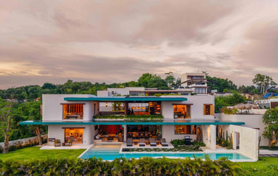 Luxury 4 BR Freehold Villa in Uluwatu Panoramic Ocean View