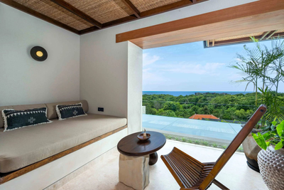 Luxury 4 BR Freehold Villa in Uluwatu Panoramic Ocean View