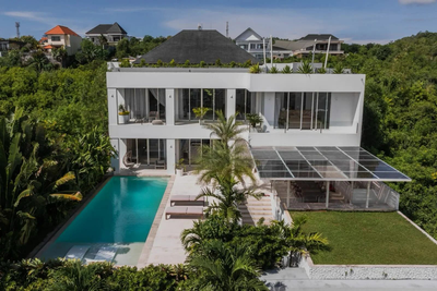 Luxurious Freehold 4 Bedroom Villa in Jimbaran Stunning Views