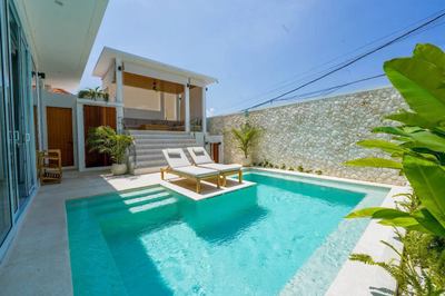 Modern 4 Bedroom Four Level Villa in Canggu Near the Beach