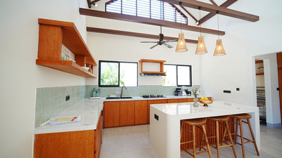 Single Level Luxury Villa 4 BR Umalas Kerobokan
