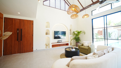 Single Level Luxury Villa 4 BR Umalas Kerobokan