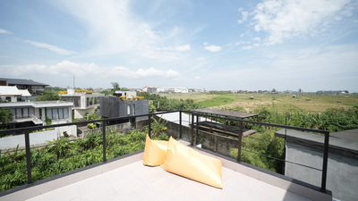Panoramic 2 Bedroom Rice Field Villa with Rooftop Pererenan