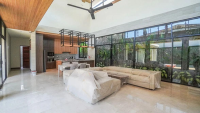 Ocean View 4 Bedroom Villa in Sanur Freehold